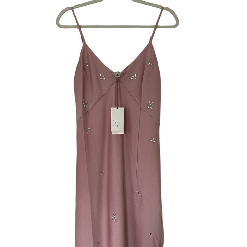 Elegant Pink Dress with Gem Details